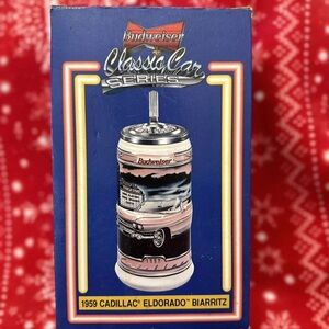 NEW Budweiser Classic Car Series 1959
Cadillac Eldorado Stein BOX COA 1999
CS403